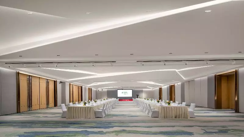 ホテル Holiday Inn Qinhuangdao Haigang