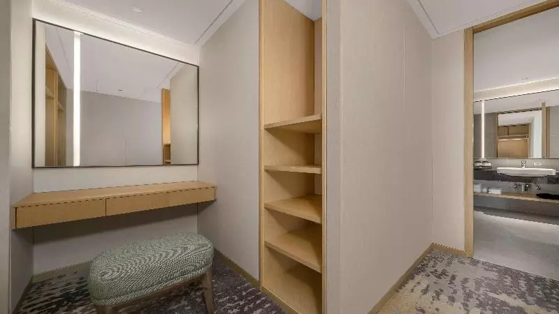 ホテル Holiday Inn Qinhuangdao Haigang