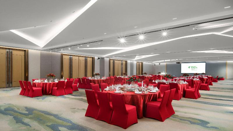 Hotel Holiday Inn Qinhuangdao Haigang