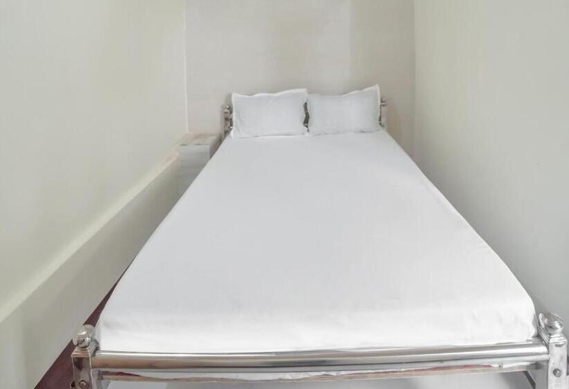 Hotel O Darshini Homes