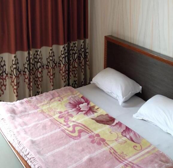 فندق Rishi Ganga Residency By Stayapart