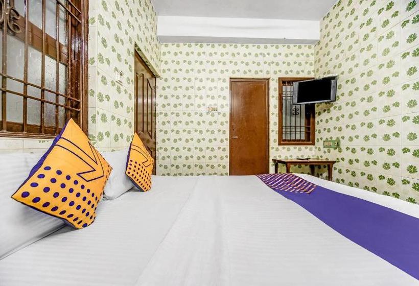 ホテル Spot On Ams Annex