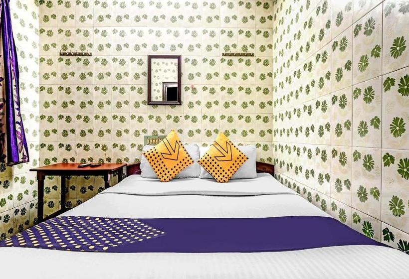 ホテル Spot On Ams Annex