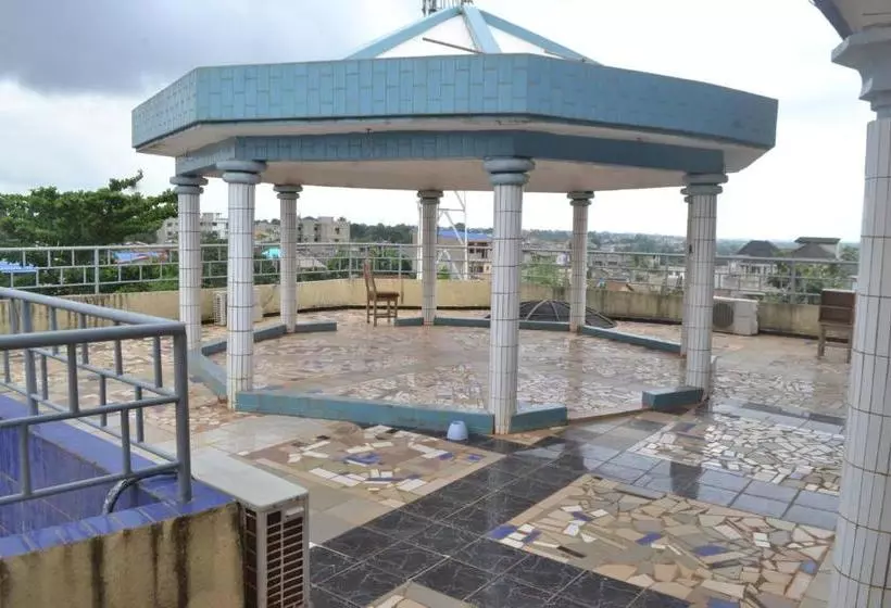White Horse Hotel Porto Novo