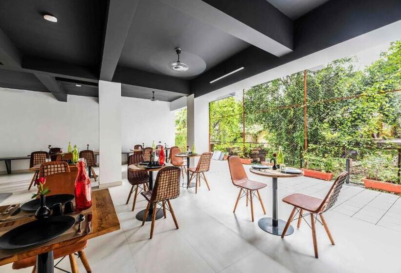 Le Papillon By Bay Hotels