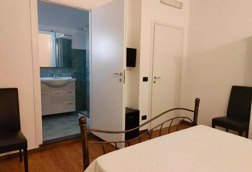 ペンション Casa Janas Affittacamere Bed & Breakfast