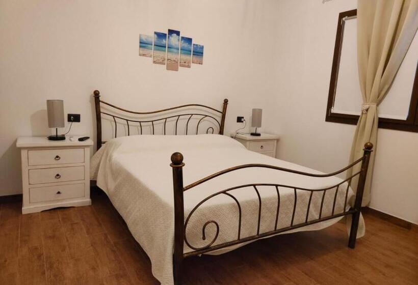 بنسيون Casa Janas Affittacamere Bed & Breakfast