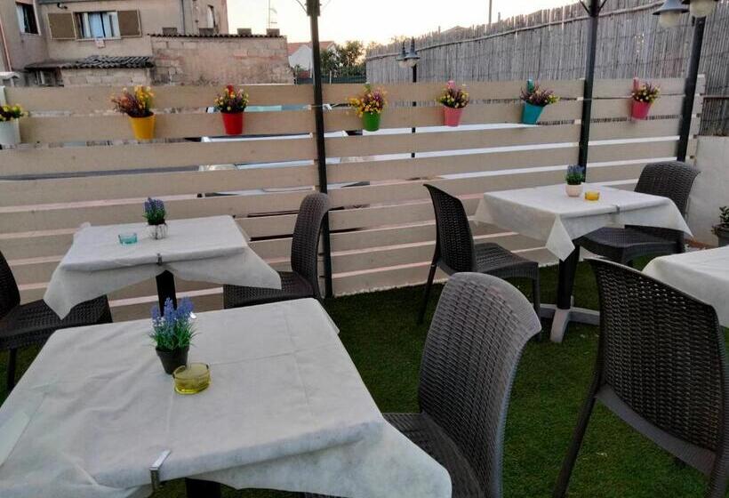 بنسيون Casa Janas Affittacamere Bed & Breakfast