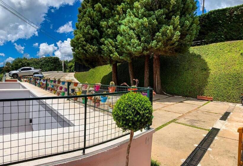 ペンション Pousada Hortelã