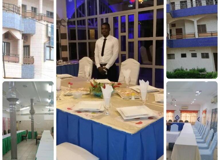 White Horse Hotel Porto Novo