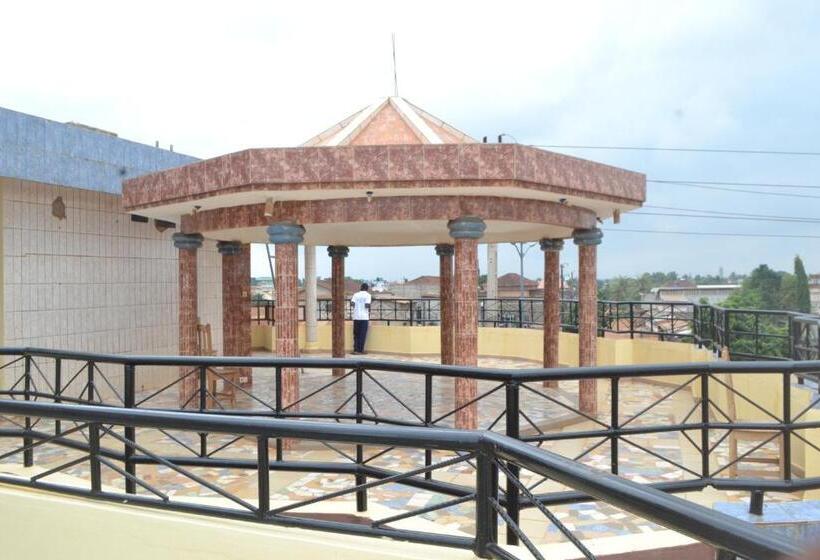 White Horse Hotel Porto Novo