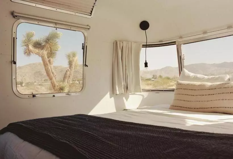 Hotelli Autocamp Joshua Tree