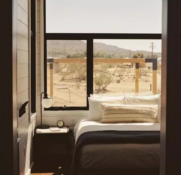 Hotelli Autocamp Joshua Tree