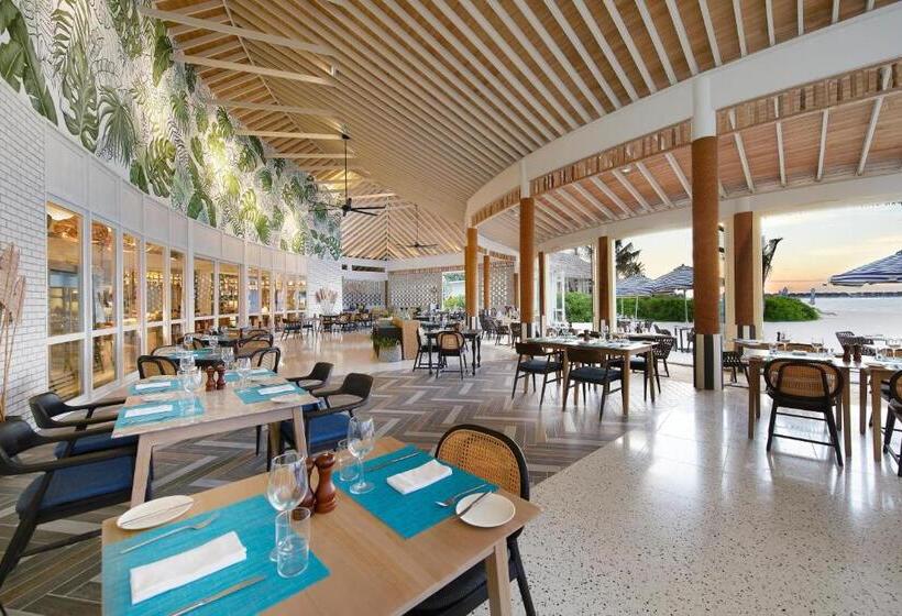 هتل Le Meridien Maldives Resort & Spa