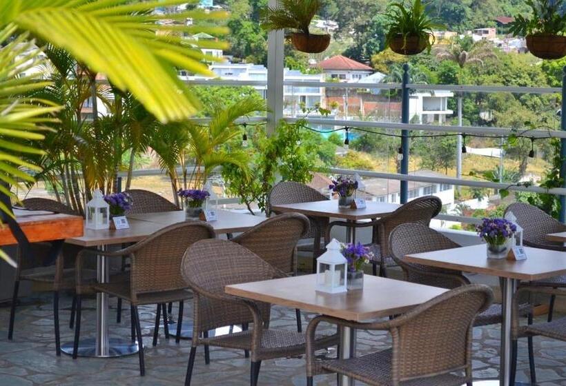 ホテル Mediterraneo Boutique