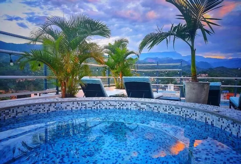 ホテル Mediterraneo Boutique