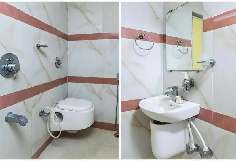 Hotelli Oyo 9930  Avs Residency