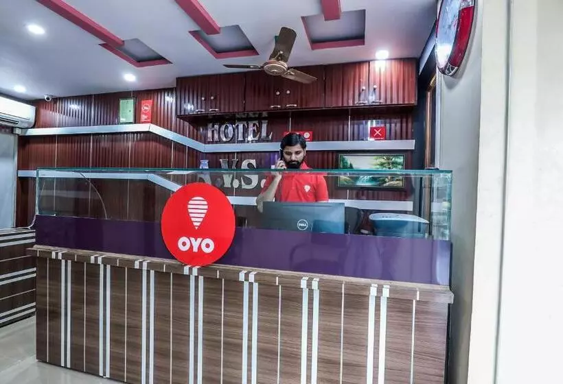 Hotelli Oyo 9930  Avs Residency