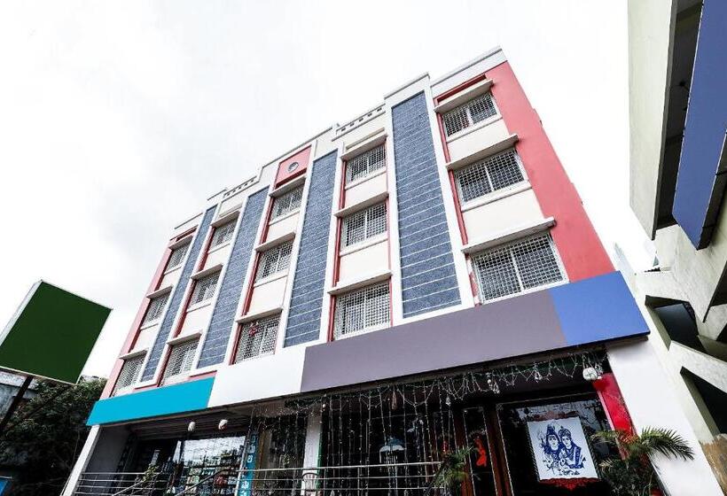 هتل Oyo 9930 Avs Residency