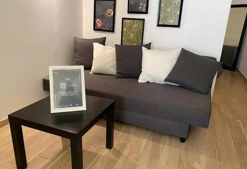 پانسیون Bari Landlord 31  Old Town Apartments With Self Check In