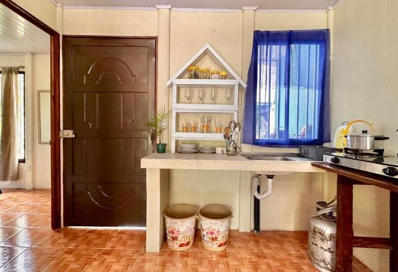 ペンション El Manantial De Corcovado