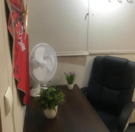 Ararat Teatralnaya Hostel Kyiv