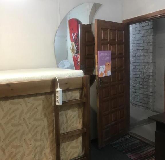 Ararat Teatralnaya Hostel Kyiv