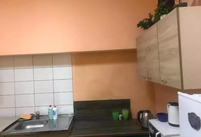 Ararat Teatralnaya Hostel Kyiv