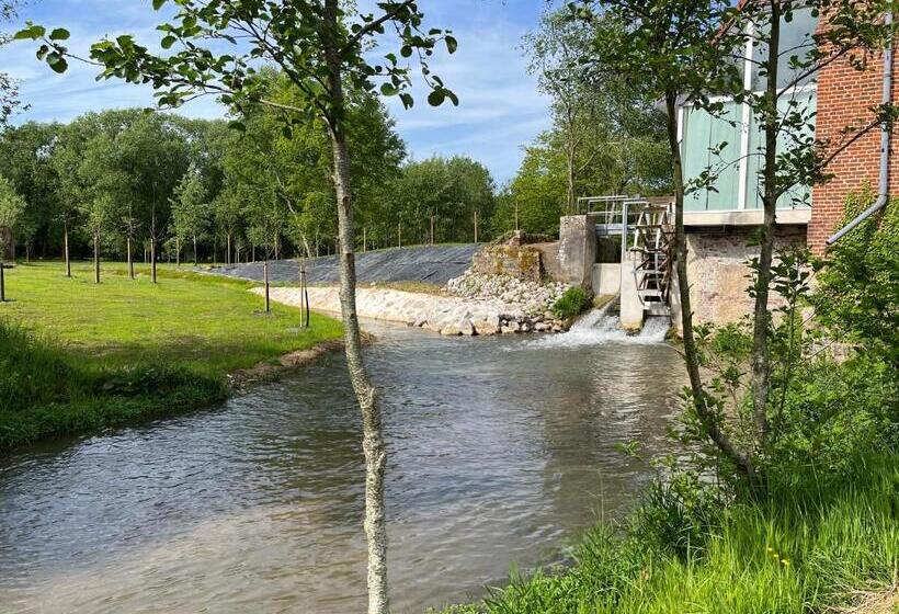 Nocleg ze śniadaniem Le Moulin Sainte Marie, Chambres D Hôtes Et Gîte