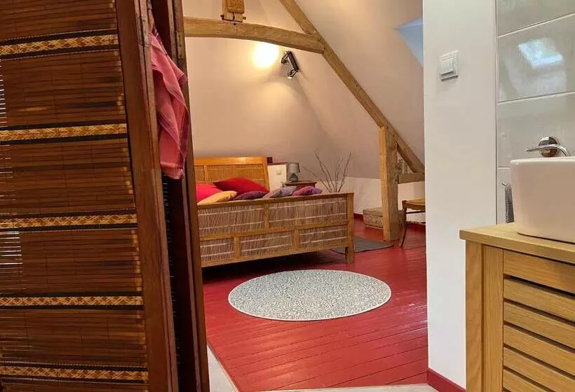 ベッドアンドブレックファースト Le Moulin Sainte Marie, Chambres D Hôtes Et Gîte