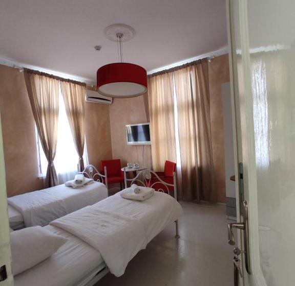 تختخواب و صبحانه Citalna Rooms