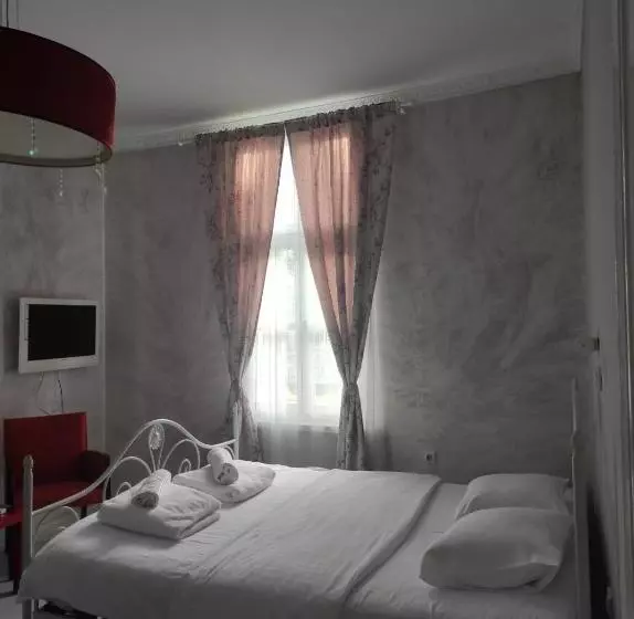 تختخواب و صبحانه Citalna Rooms