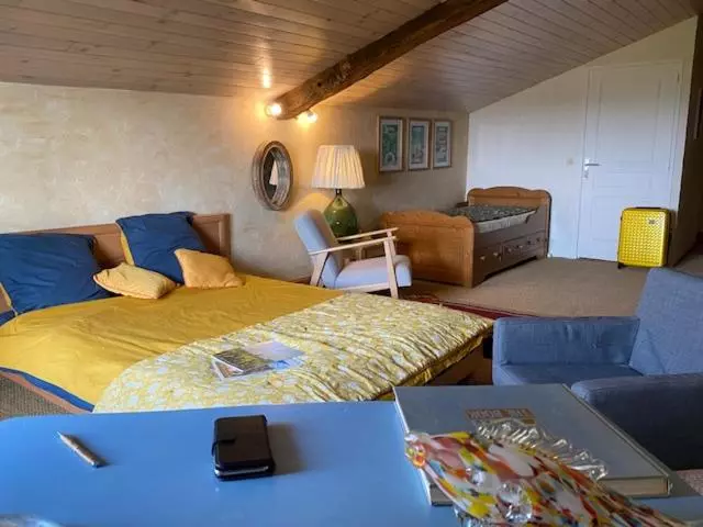 Aamiaismajoitus (B&B) Le Prieuré De Saint Pierre