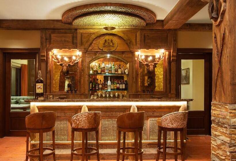 Daleside Manor, Boutique Hotel, Kasauli