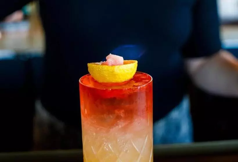 ホテル Indy, Indianapolis, A Tribute Portfolio