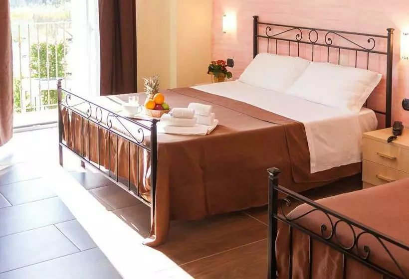 Hotel Mimi