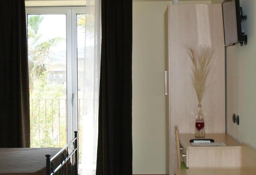 בית מלון כפרי Mimi