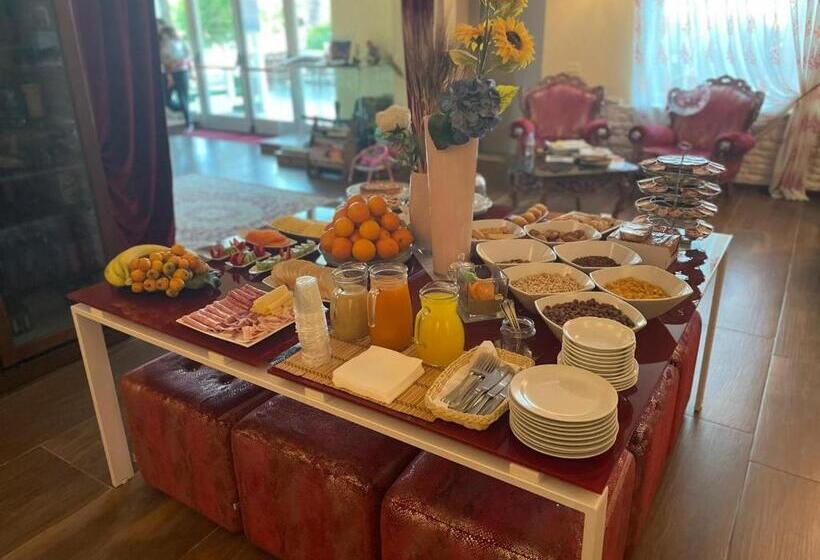 בית מלון כפרי Mimi