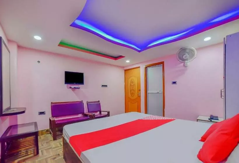 Hotelli Oyo 80963 The Shubadhra