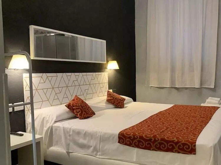 هتل Villa Giovanna Citylife Milano