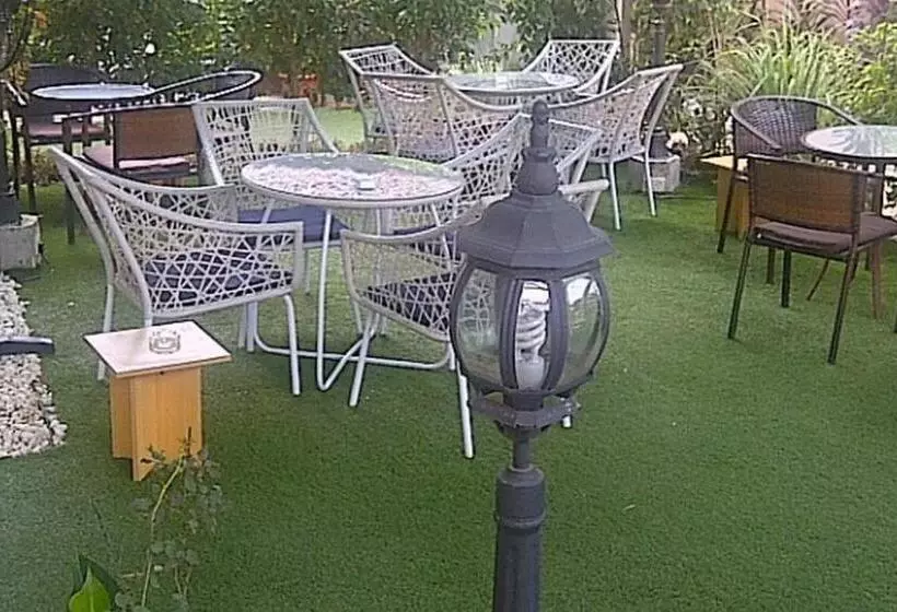 Majatalo Room In Apartment   Auris Court   Economy