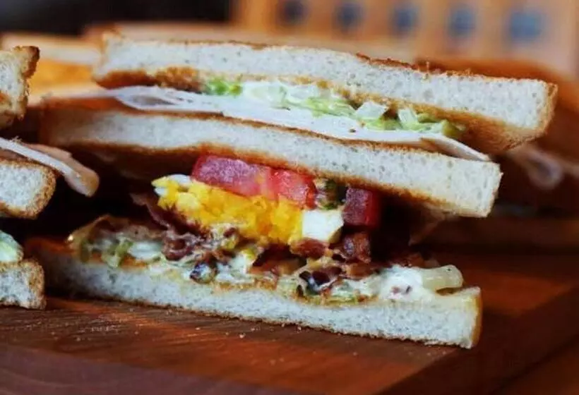 Majatalo Room In Apartment   Auris Court   Economy