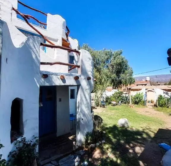 Retkeilymaja La Casa De Vero