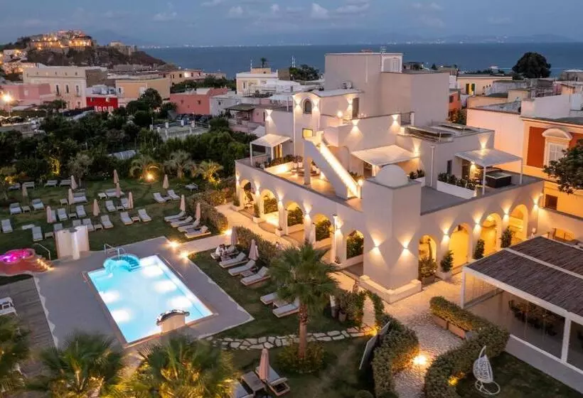 Hotelli Insula Boutique