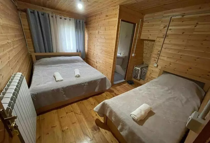 پانسیون Bujtina Zemra Tradites