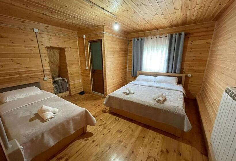 بنسيون Bujtina Zemra Tradites