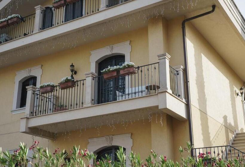 بنسيون Caffetteria Luca Suite & Rooms