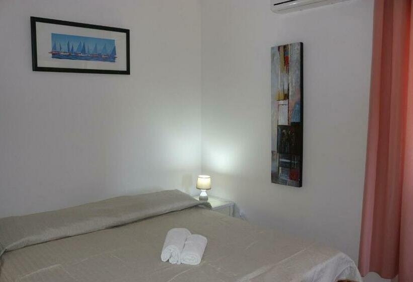 بنسيون Villa Lughente