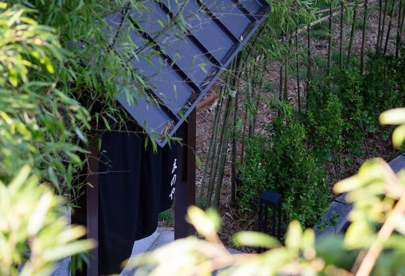 Tomonoya Hotel & Ryokan Daecheon