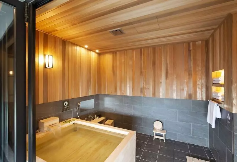 Tomonoya Hotel & Ryokan Daecheon